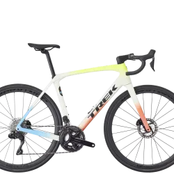 Trek Domane SL 6 Gen4 kerékpár