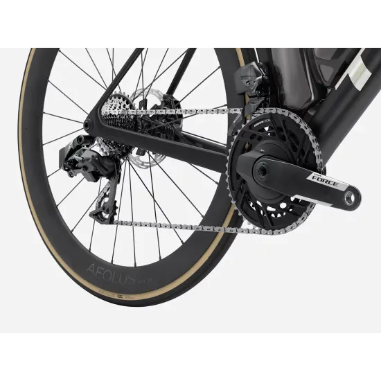 Trek Madone SLR 7 AXS Gen8 kerékpár