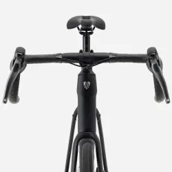 Trek Domane AL 2 Gen4 kerékpár